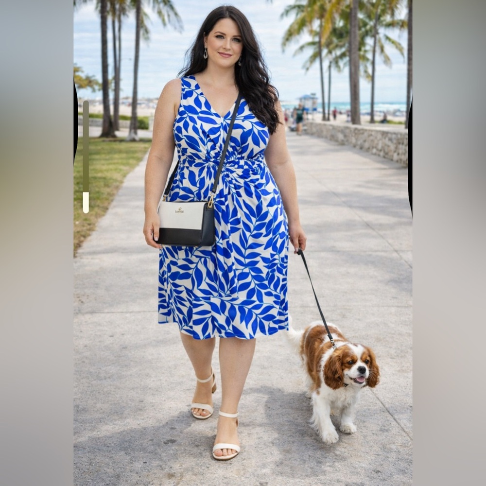 Leota Blue and White Leaf Pattern Midi Dress
❤️🩷🧡 Bin 138